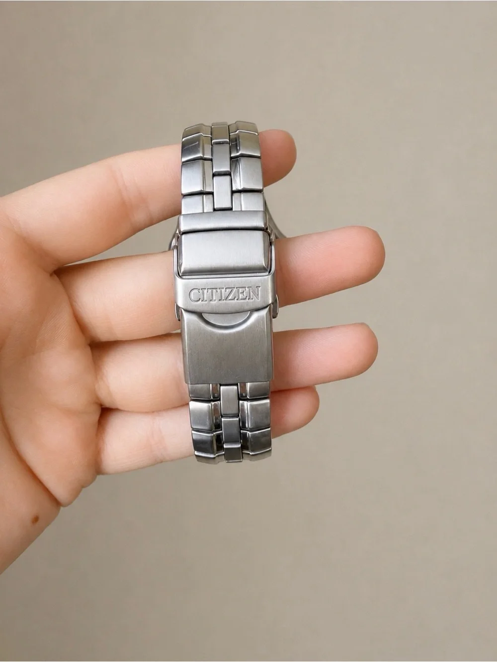 Citizen compact wristwatch